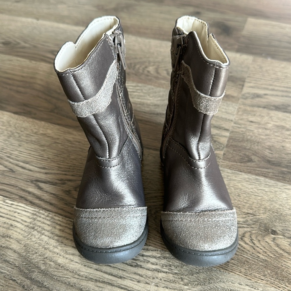 Clark’s baby girl sparkly boots